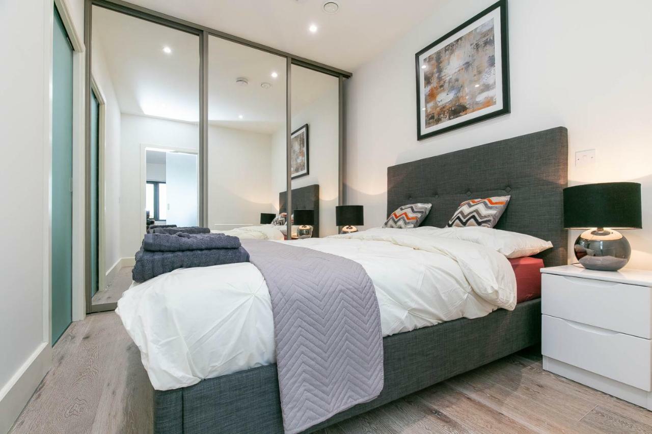 Deluxe Apartments By Heathrow Harmondsworth Ngoại thất bức ảnh