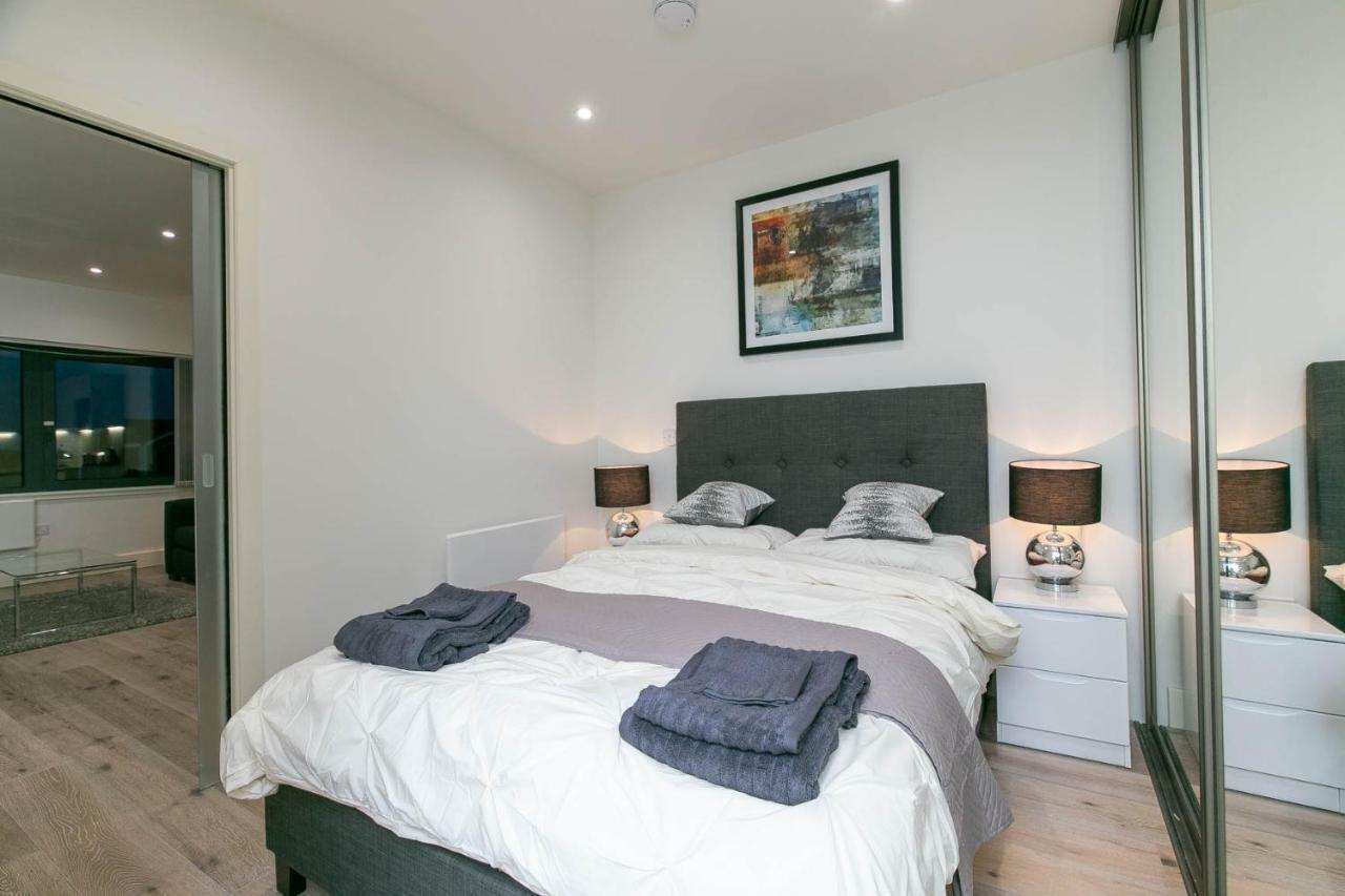 Deluxe Apartments By Heathrow Harmondsworth Ngoại thất bức ảnh